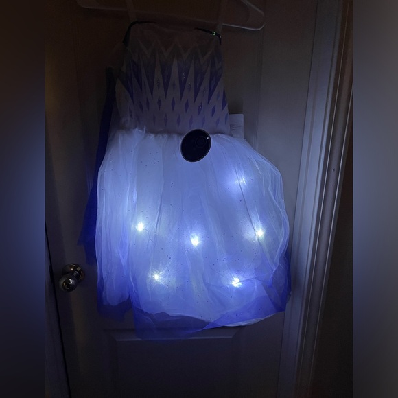 Girls Halloween costumes - Picture 4 of 5